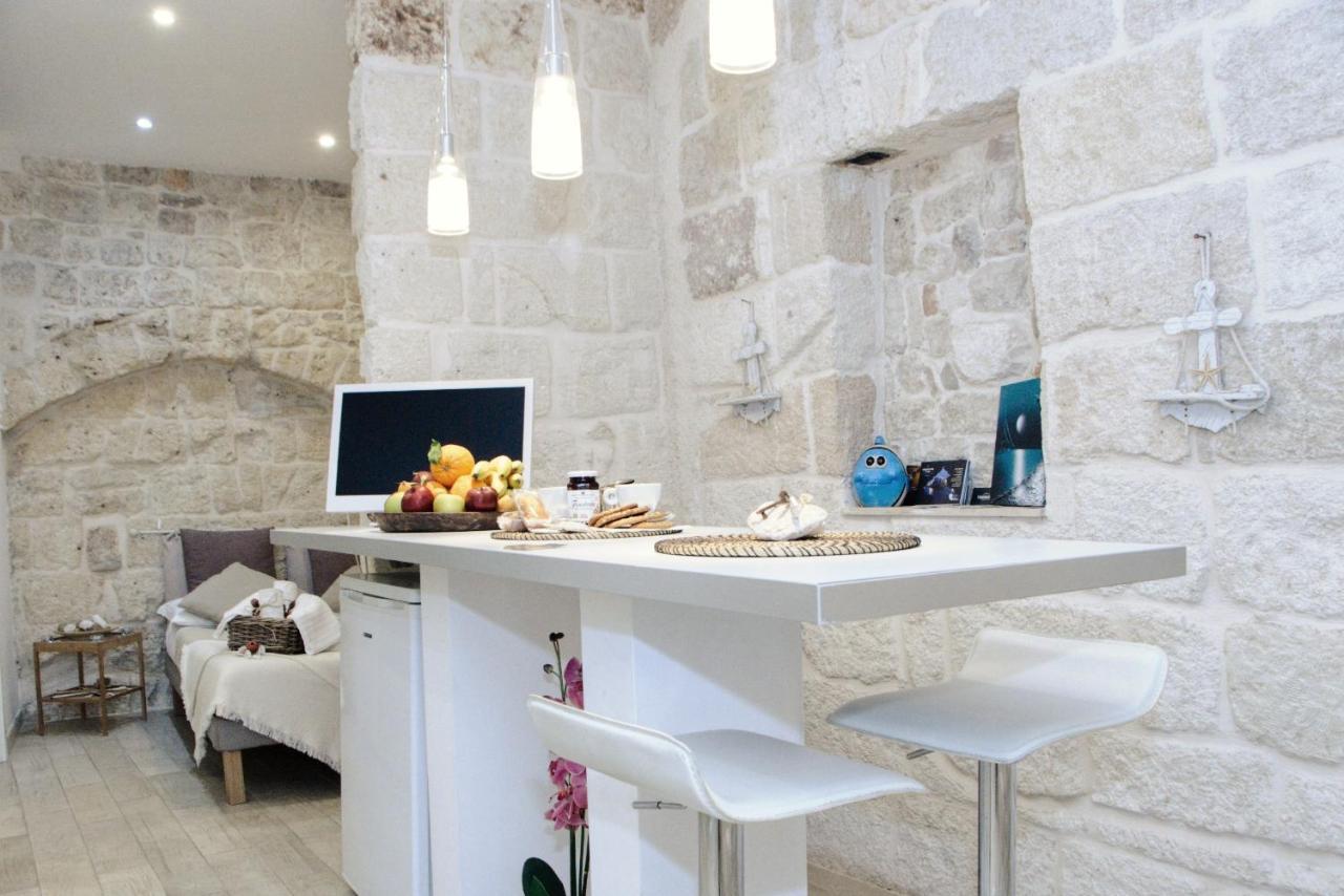 Old Tuff Apartments Polignano a Mare Zewnętrze zdjęcie