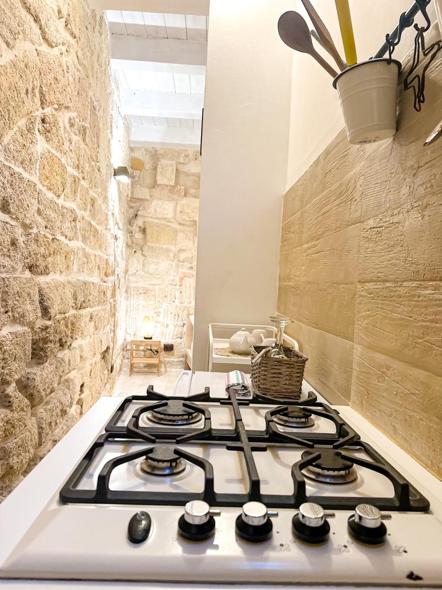 Old Tuff Apartments Polignano a Mare Zewnętrze zdjęcie